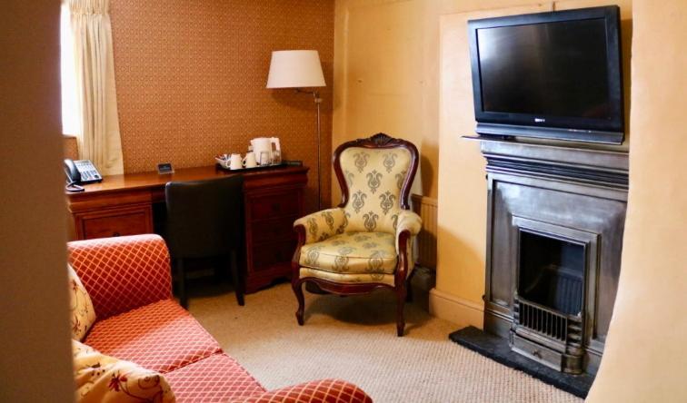 The Cottage Hotel Bradmore  Extérieur photo
