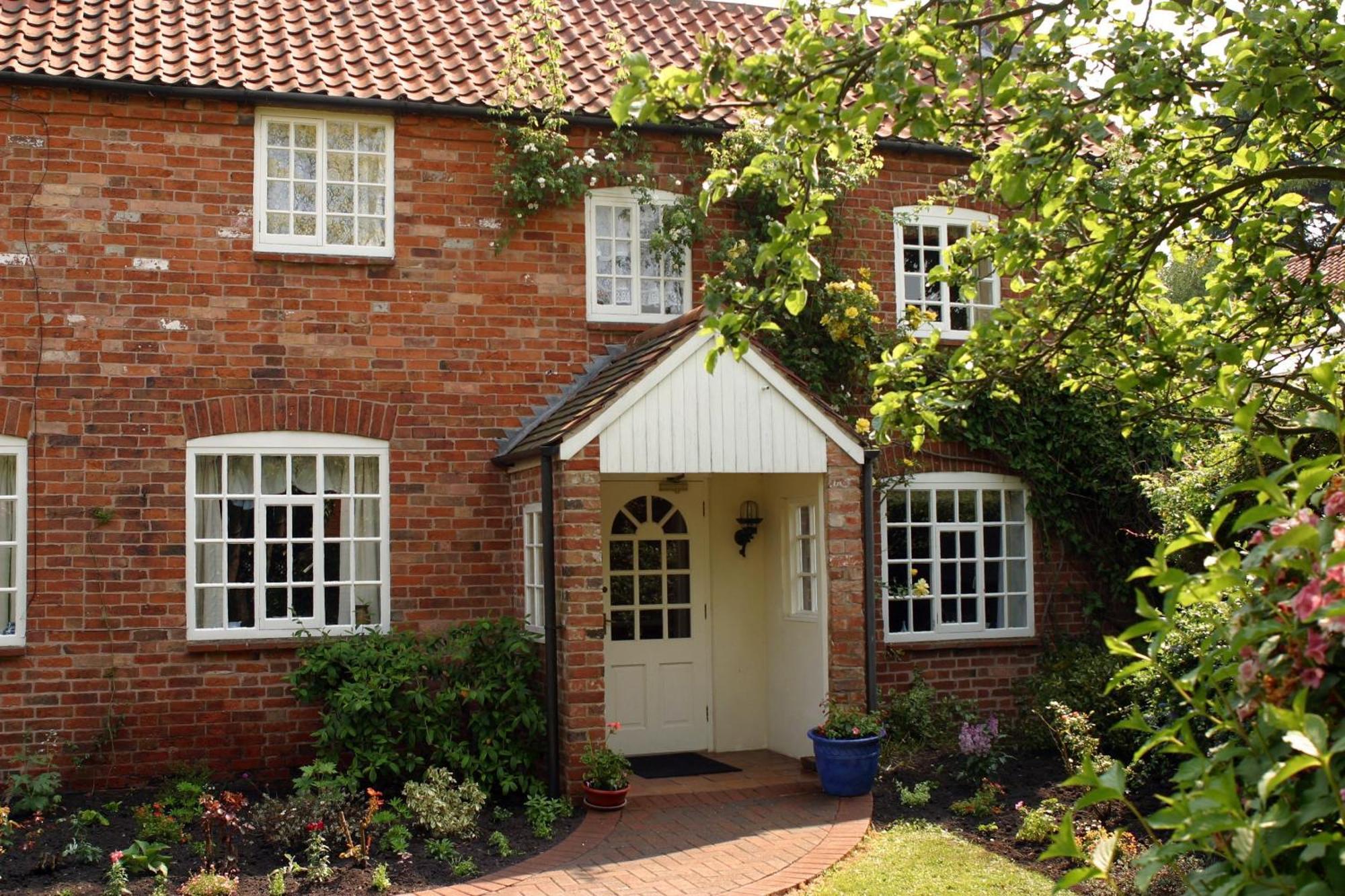 The Cottage Hotel Bradmore  Extérieur photo