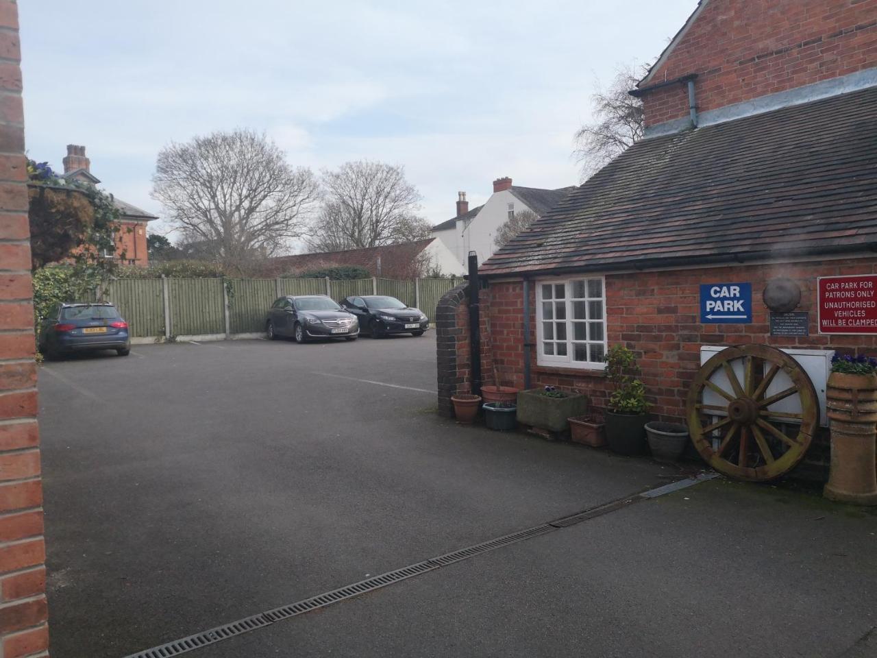 The Cottage Hotel Bradmore  Extérieur photo
