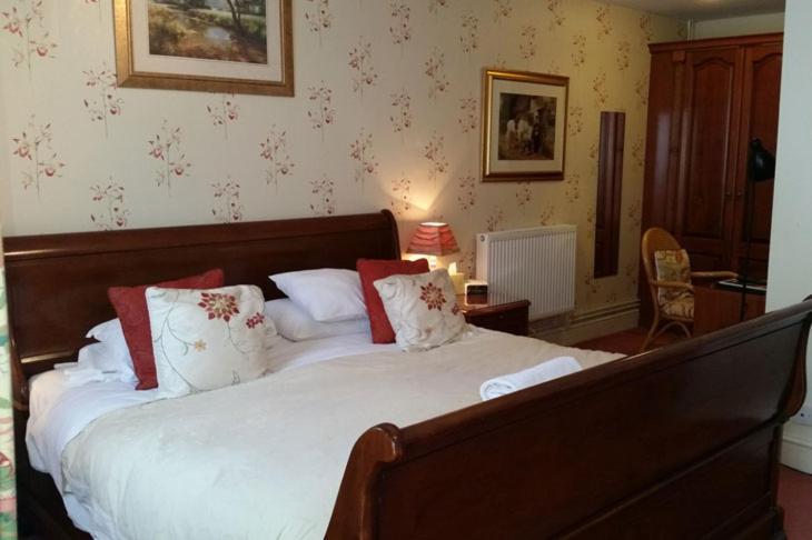 The Cottage Hotel Bradmore  Extérieur photo
