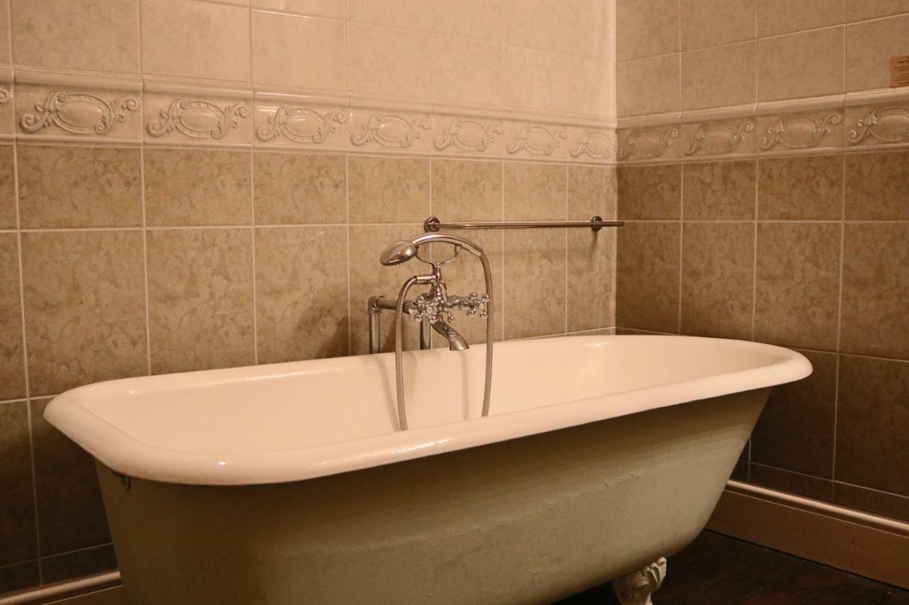 The Cottage Hotel Bradmore  Extérieur photo